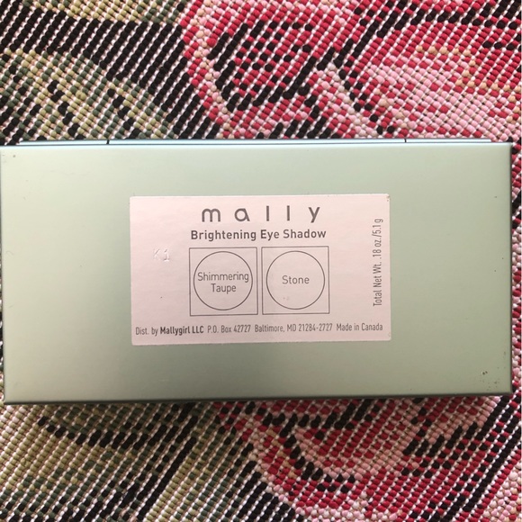 Mally Beauty Makeup Kit - Picture 2 of 10